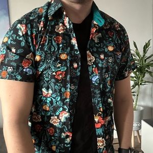 Box Lunch Nintendo Super Mario Icons Woven Floral Button Up